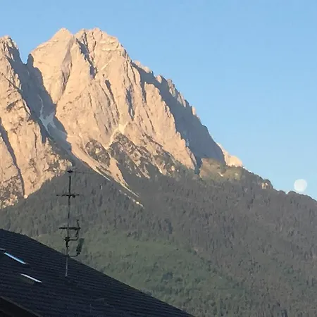 Ferienwohnung Franziska Garmisch-Partenkirchen Zimmer foto